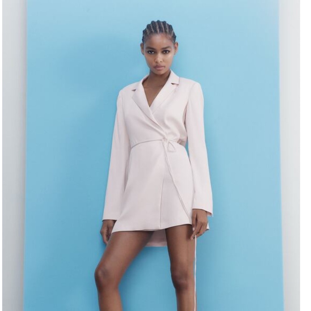 SATIN EFFECT WRAP DRESS